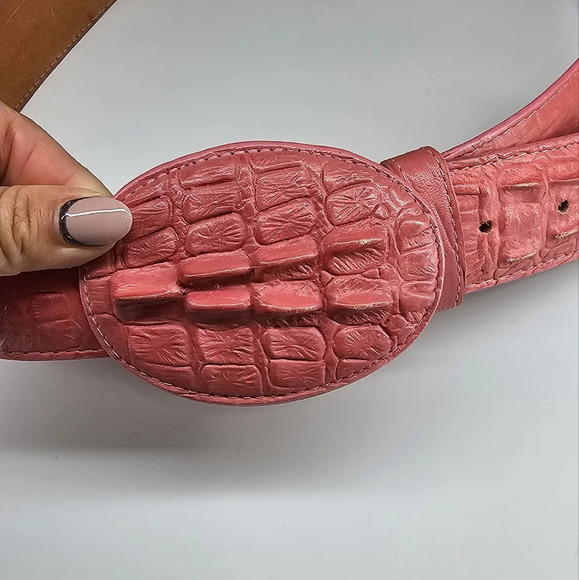 PINK Genuine Leather Belt Raised Crocodile Pattern Oval Buckle Sz 38 - Picture 3 of 6